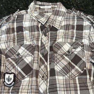 Men’s Buckle Button Down Shirt